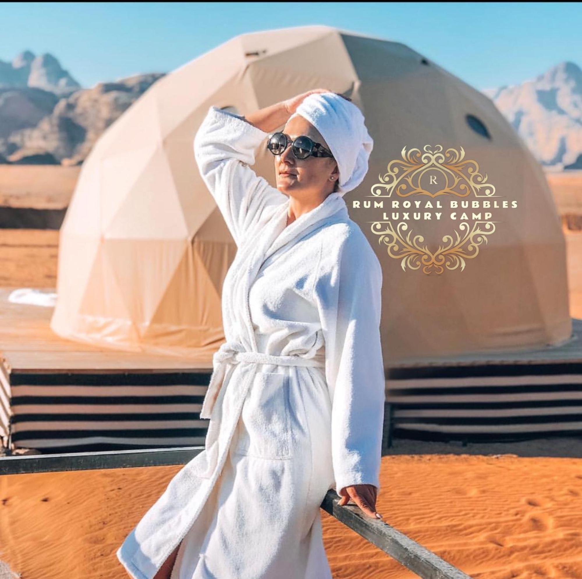 Rum Royal Bubbles Luxury Camp Apartment Wadi Rum Exterior photo